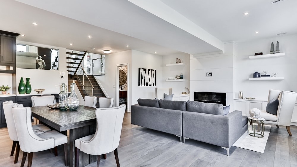 Brian Phillip Real Estate Buyers Sellers Living Room